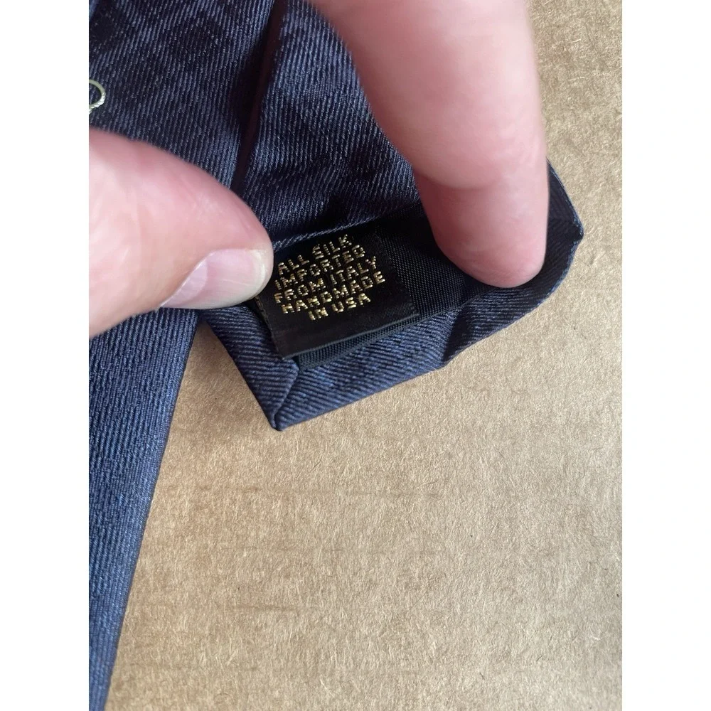Theory 100% Italian Silk Necktie Tie Made In USA Roadster Blue Twill Weave‎